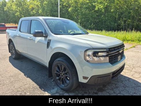 Used 2024 Ford Maverick Lariat w/ Black Appearance Package FWD image 7