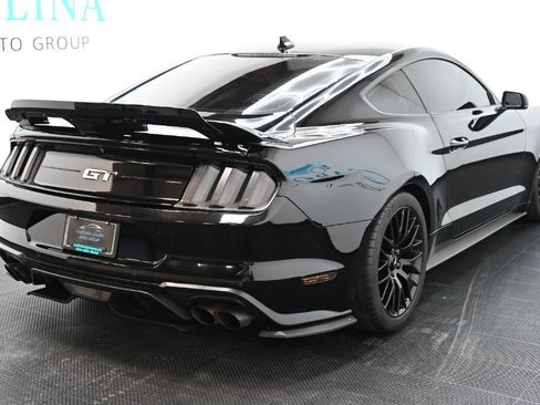 Used 2020 Ford Mustang GT Premium w/ GT Performance Package RWD image 3