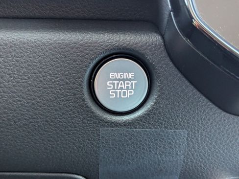 New 2026 Kia Carnival SX w/ SX Dark Edition Package image 30