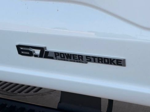 Used 2025 Ford F250 XLT w/ FX4 Off-Road Package AWD/4WD image 4