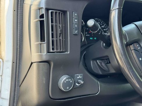 Used 2022 Chevrolet Express 2500 Extended w/ Driver Convenience Package RWD image 10