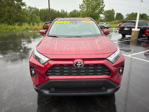 Used 2025 Toyota RAV4 XLE Premium w/ Weather Package AWD/4WD image 10