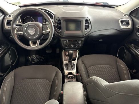Used 2020 Jeep Compass Sport AWD/4WD image 12
