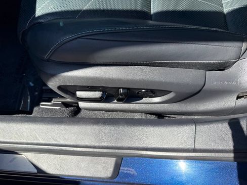 Used 2021 Lexus ES 300h w/ Accessory Package FWD image 22