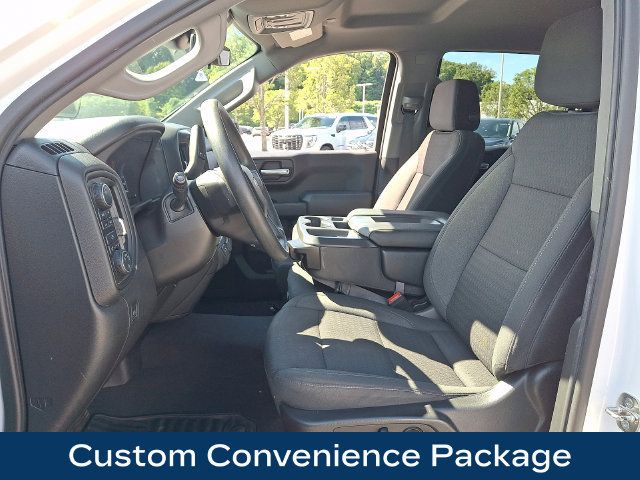 Used 2023 Chevrolet Silverado 1500 Custom AWD/4WD image 2
