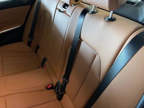 New 2026 BMW 330i Sedan image 12