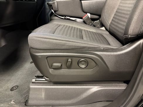 Used 2022 GMC Sierra 1500 Elevation image 25