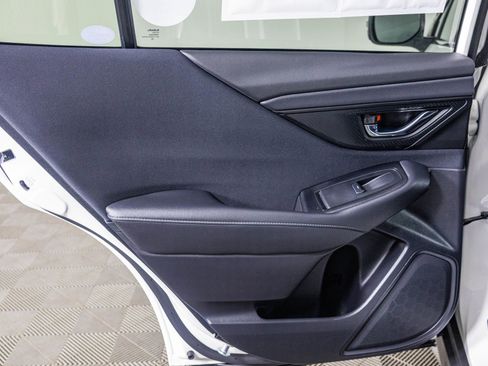 Used 2025 Subaru Outback Premium w/ Popular Package #1A image 34