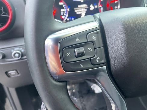 Used 2025 Chevrolet Blazer RS image 8