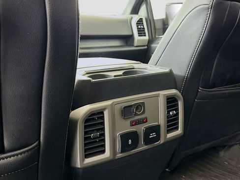 Used 2020 Ford F150 Lariat w/ Equipment Group 502A Luxury image 28