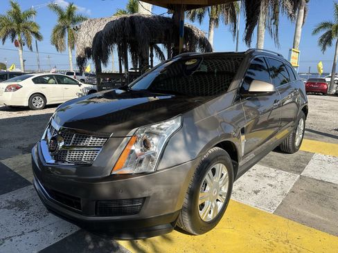 Used 2012 Cadillac SRX Luxury image 1