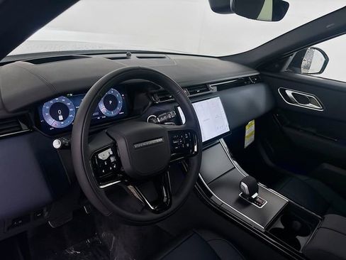 Used 2026 Land Rover Range Rover Velar Dynamic SE image 9