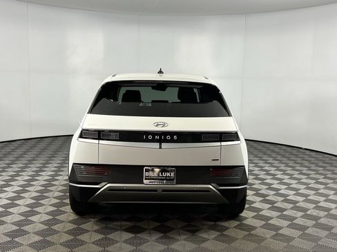 Used 2022 Hyundai Ioniq 5 SE image 8