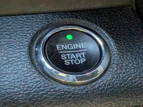 Used 2017 Ford F250 Platinum w/ Platinum Ultimate Package image 31