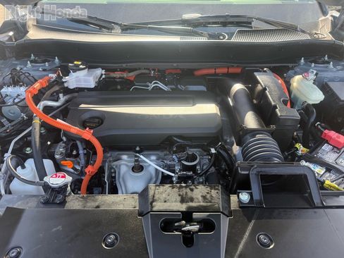 Used 2025 Honda CR-V Sport image 30