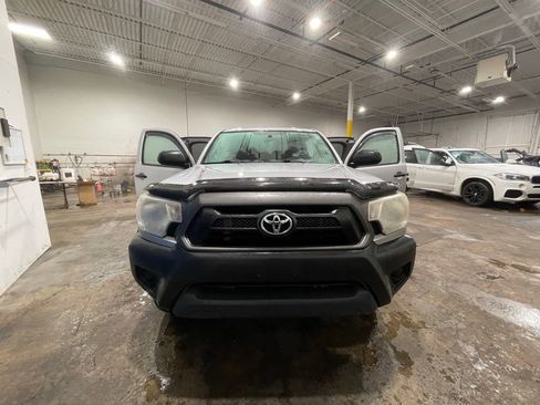 Used 2012 Toyota Tacoma 4x4 Access Cab w/ Convenience Pkg image 12