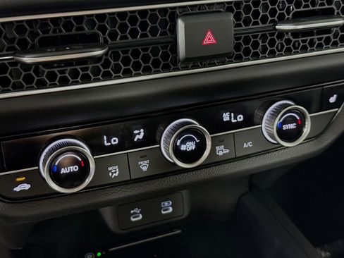 New 2026 Honda HR-V EX-L image 17