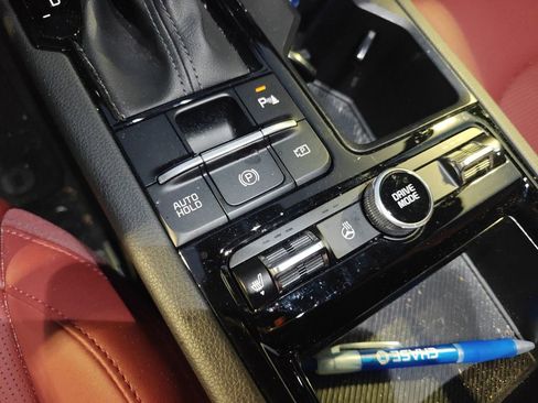 Used 2025 Kia K5 GT-Line w/ GT-Line Premium Package image 10