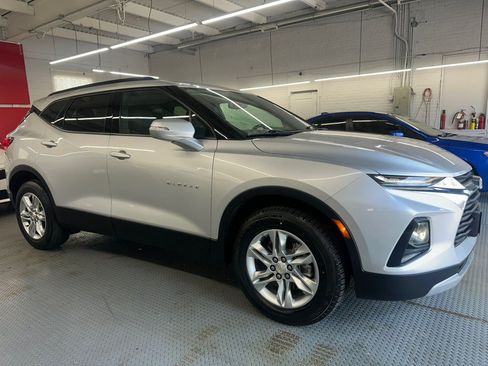 Used 2021 Chevrolet Blazer LT FWD image 4