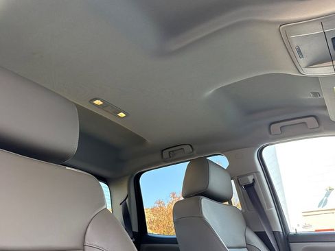 Used 2019 GMC Sierra 2500 SLT w/ Duramax Plus Package image 16