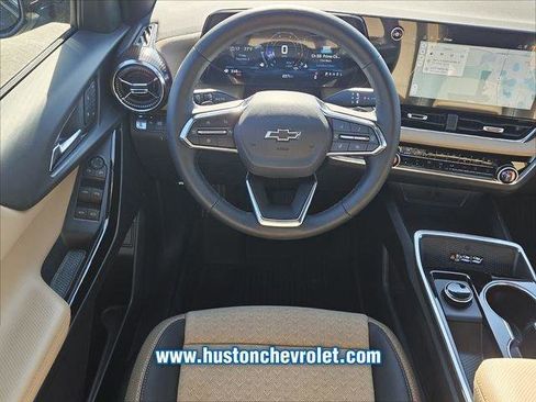 New 2026 Chevrolet Equinox ACTIV w/ Convenience Package III image 22