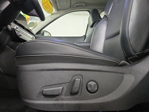 Used 2025 Kia Telluride S FWD image 33