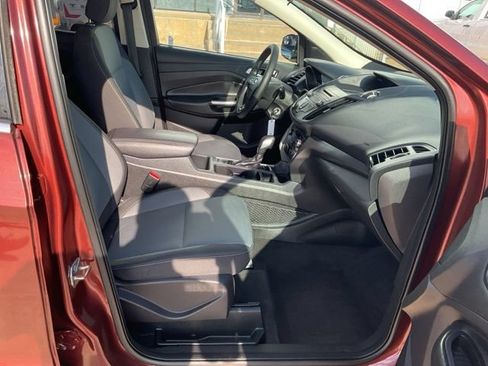 Used 2018 Ford Escape SE FWD image 32