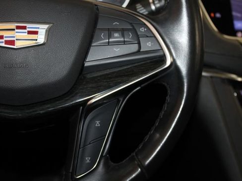 Used 2021 Cadillac XT5 Premium Luxury w/ LPO, Floor Liner Package FWD image 17