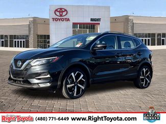 Used 2021 Nissan Rogue Sport SL w/ Premium Package image 1