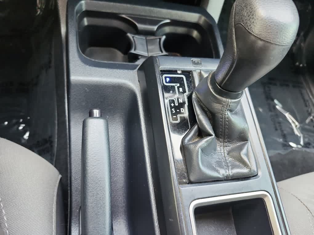 Used 2020 Toyota Tacoma SR AWD/4WD image 20