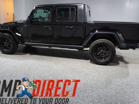 Used 2021 Jeep Gladiator Sport image 10
