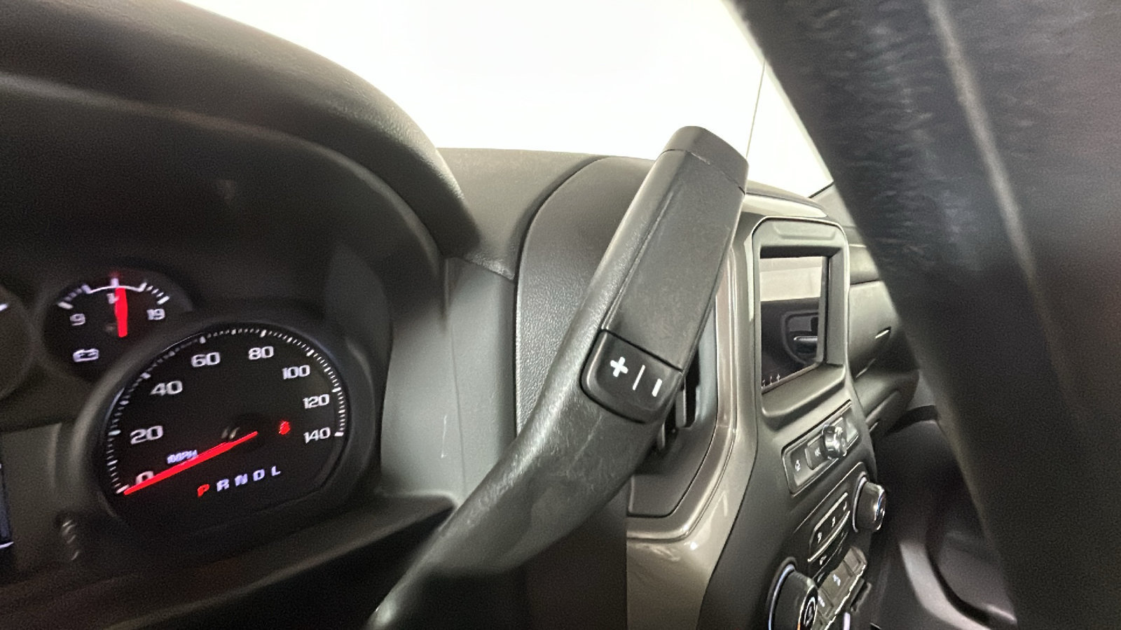 Used 2026 Chevrolet Silverado 1500 Custom Trail Boss w/ Turbomax Blackout Package AWD/4WD image 23