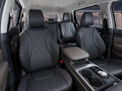 New 2026 Kia Carnival EX FWD image 15