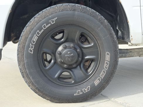 Used 2018 RAM 2500 Tradesman w/ Popular Equipment Group image 13