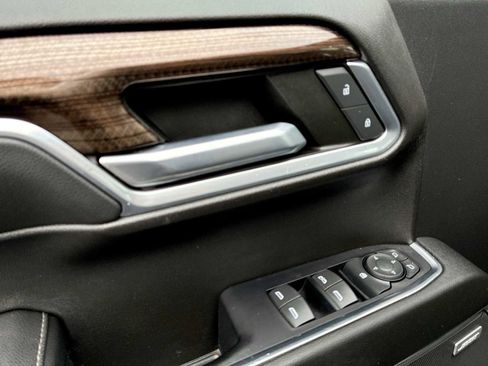 Certified 2022 Chevrolet Silverado 1500 RST image 22