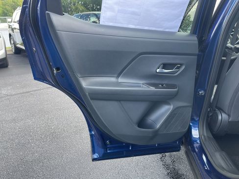 New 2026 Nissan Kicks SV image 12