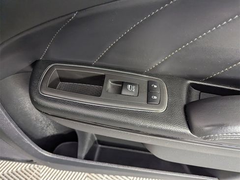 Used 2022 Dodge Charger Scat Pack w/ Daytona Edition Group image 35