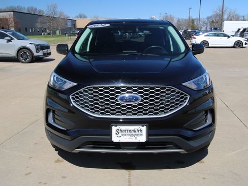 Used 2024 Ford Edge SEL image 2