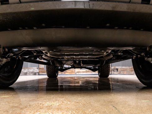 Used 2026 Cadillac Escalade ESV Sport w/ LPO, ONYX Package image 15