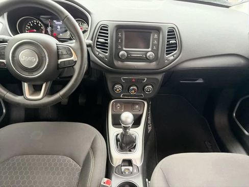 Used 2017 Jeep Compass Sport FWD image 12