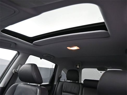 Used 2010 Honda CR-V EX-L image 33