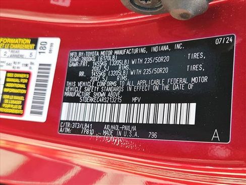 Used 2024 Toyota Sienna Platinum image 26