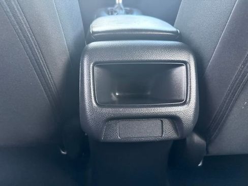 Certified 2024 Honda HR-V LX image 19