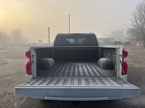 New 2026 Chevrolet Silverado 1500 Custom image 9