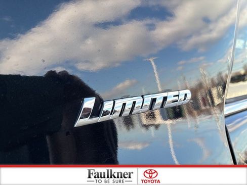 Used 2024 Toyota 4Runner Limited image 20