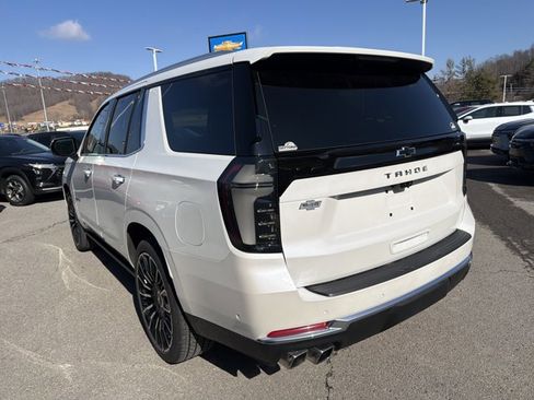 Used 2025 Chevrolet Tahoe High Country w/ LPO, Illumination Package image 6