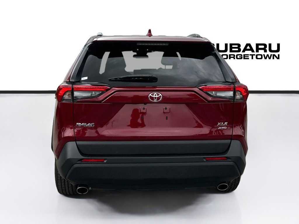 Used 2025 Toyota RAV4 XLE AWD/4WD image 6