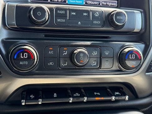 Used 2016 Chevrolet Silverado 1500 LTZ w/ LTZ Plus Package AWD/4WD image 11