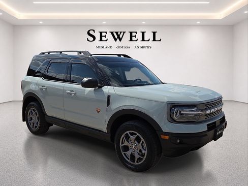 Used 2024 Ford Bronco Sport Badlands w/ Premium Package AWD/4WD image 6