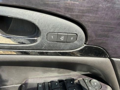 Used 2016 Buick Enclave Leather image 21